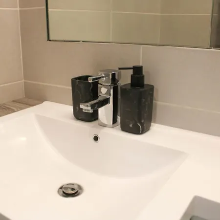 2 Bed Clan House Apartment Galway